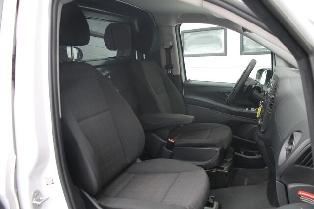 Mercedes-Benz VITO 114 CDI Lang Automaat EURO 6 - Airco - Cruise - Camera - ¤ 14.900,- Excl.