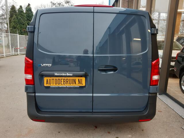Mercedes-Benz VITO eVito Lang 41 kWh Airco Achteruitrijcamera PDC voor & Achter