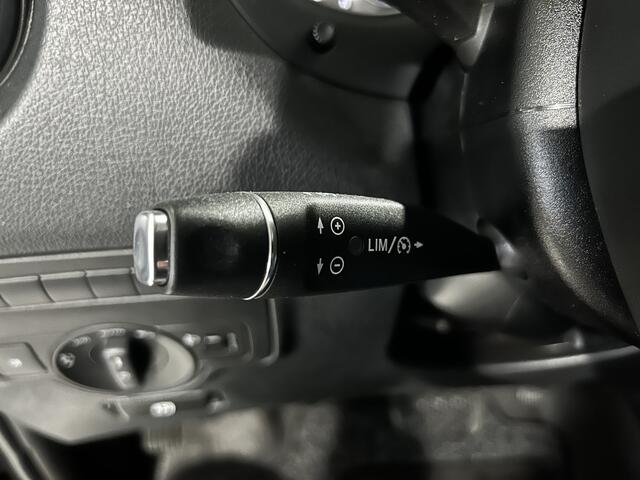 Mercedes-Benz VITO TOURER 116CDI Automaat L3 Dubbele Cabine // Trekhaak // Airco // Camera // Navigatie //