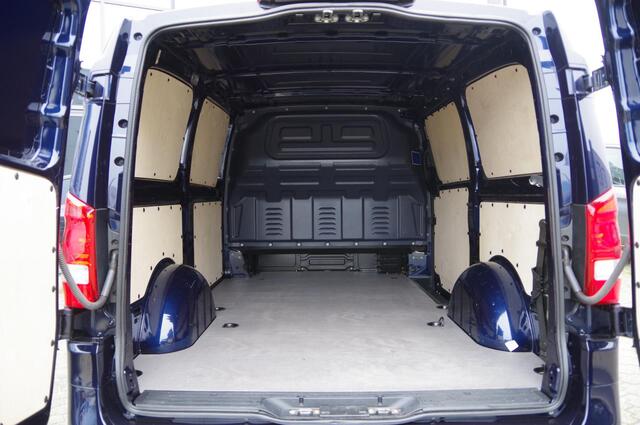 Mercedes-Benz VITO 119 CDI L2 (12-2020) AUT. LED, LEDER, TREKHAAK, CAMERA, 18'', NAVI, CRUISE, CLIMA, PARKEERSENSOREN, APPLE CARPL