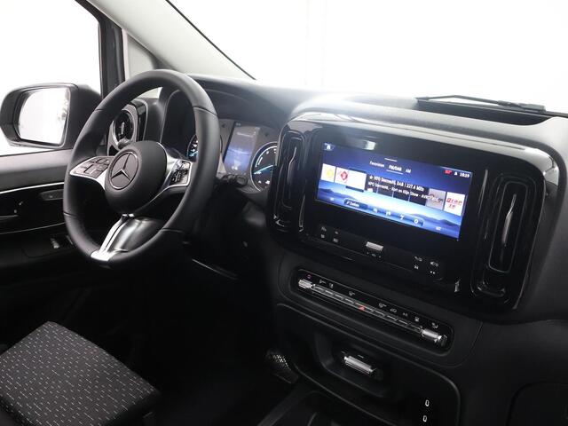 Mercedes-Benz VITO eVito Lang 66 kWh L2 Mercedes-Benz eVito 112 GB L2