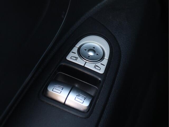 Mercedes-Benz VITO 114 CDI L1 | AIRCO/NAVI/CAMERA/TREKHAAK | Certified