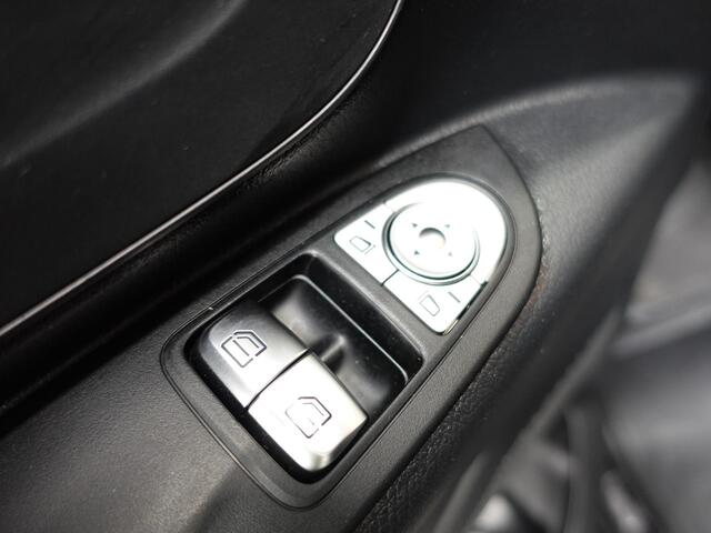 Mercedes-Benz VITO 114 CDI Automaat L2H1 Lang Navigatie Camera Cruise control Trekhaak Airco Euro6
