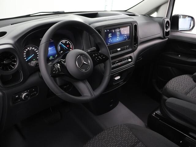 Mercedes-Benz VITO eVito 112 L2 60 kWh Mercedes-Benz eVito eVito 112 L2 66 kWh