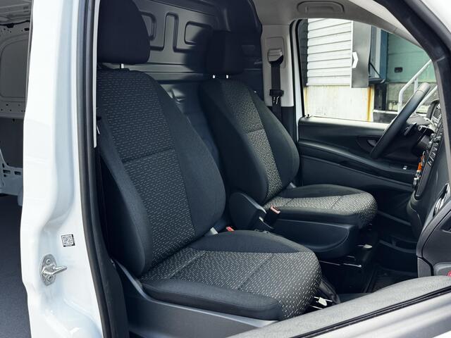 Mercedes-Benz VITO eVito Lang 66 kWh Mercedes-Benz eVito eVito 112 L2 60 kWh