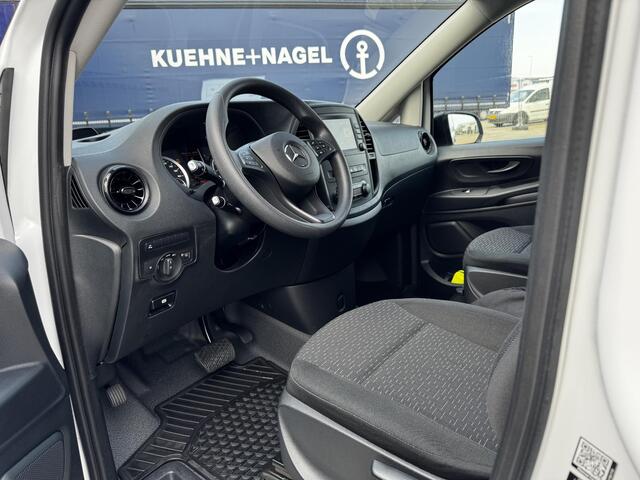 Mercedes-Benz VITO eVito Lang 66 kWh Mercedes-Benz eVito eVito 112 L2 60 kWh