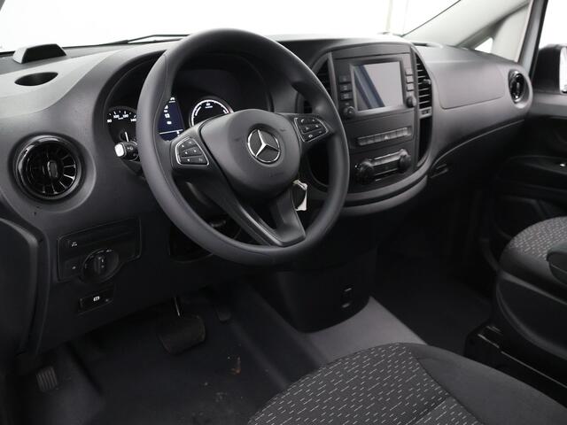Mercedes-Benz VITO eVito Lang 66 kWh | Stoelverwarming | Navigatie | Achteruitrijcamera | Airco | LED Koplampen | Cruise Control |