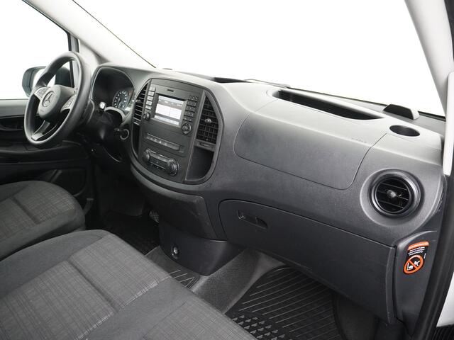 Mercedes-Benz VITO 114CDI AUT D.C Dubbele Cabine Lang 6-Pers. Airco Navi Camera Pdc Bluetooth Cruise Control Regen-Lichtsensor Pdc Betonplex Vloer Schuifdeur Imperiaal Bank voor Comfort 1e Eigenaar Euro 6