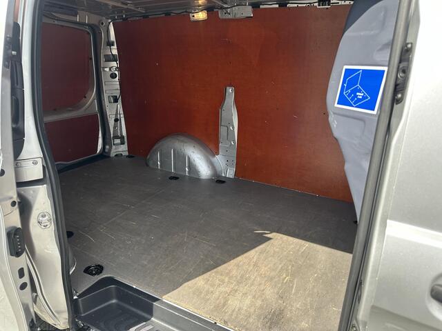 Mercedes-Benz VITO 111 CDI Lang*NAVI*ECC*CRUISE*PDC*