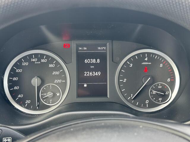 Mercedes-Benz VITO 111 CDI Lang*NAVI*ECC*CRUISE*PDC*
