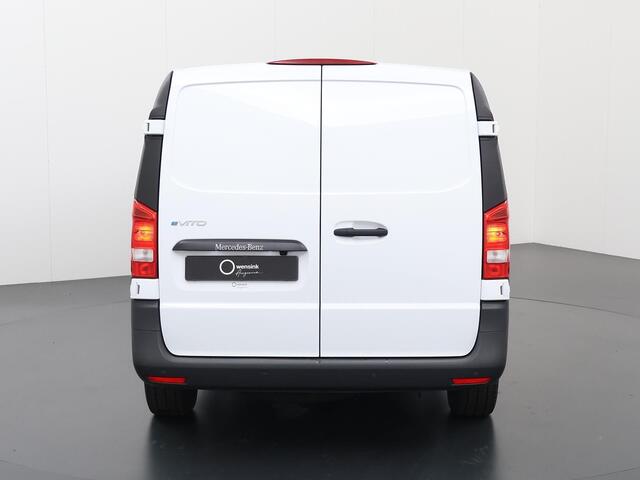 Mercedes-Benz VITO eVito L2 Lang 66 kWh | Achteruitrijcamera | Stoelverwarming | Navigatie | Climate Control | Cruise Control | LED Koplampen |