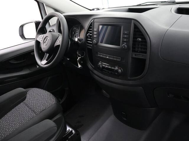 Mercedes-Benz VITO eVito L2 Lang 66 kWh | Achteruitrijcamera | Stoelverwarming | Navigatie | Climate Control | Cruise Control | LED Koplampen |