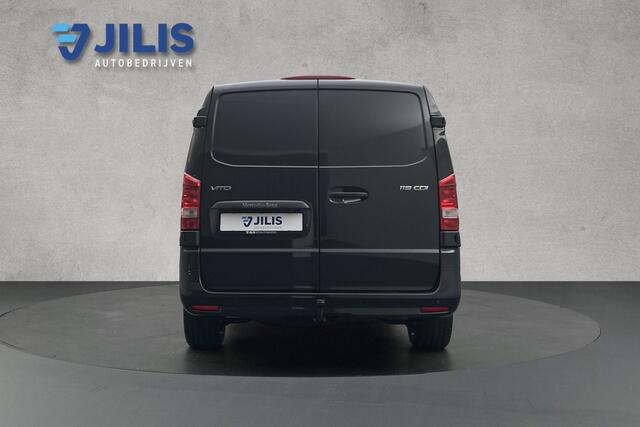 Mercedes-Benz VITO 119 CDI L2 Automaat | 2x schuifdeur | Leder | LED | Trekhaak | Camera | Parkeersensoren