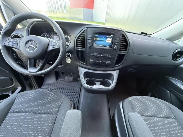 Mercedes-Benz VITO eVito 112 | L2 Lang | 60 kWh | 2-zits | Parkeercamera | Airco | Betimmering | Navigatie | DEMO
