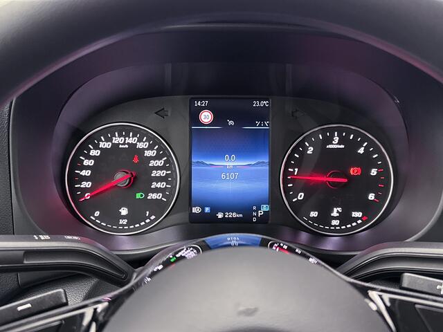 Mercedes-Benz VITO 116 Extra Lang Trekhaak LED Achteruitrijcamera Betimmering Cruise Control