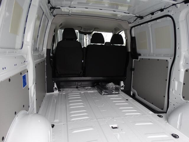 Mercedes-Benz VITO eVito 112 L2 60 kWh Mercedes-Benz eVito eVito 112 L2 66 kWh