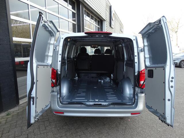 Mercedes-Benz VITO eVito 112 L2 60 kWh Mercedes-Benz eVito eVito 112 L2 66 kWh