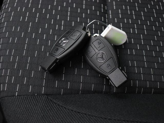 Mercedes-Benz VITO 114 CDI 2x Schuifdeur Trekhaak Achteruitrijcamera Apple Carplay/Android Auto Nieuw Direct Leverbaar BPM-Vrij