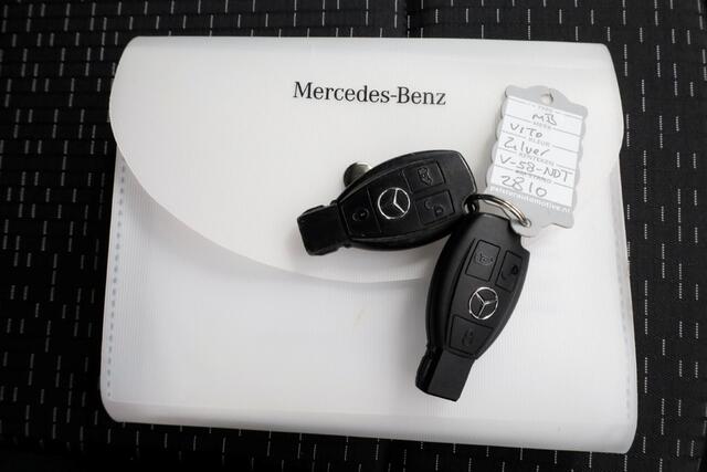 Mercedes-Benz VITO 114 CDI 136pk Compact 9G Automaat 2x Schuifdeur/LED/Camera/Navi/Inrichting 05-2022