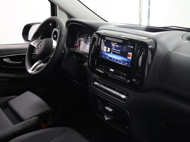 Mercedes-Benz VITO 116 CDI Aut. | L3 XL | Pro | EDITION | 19" Velgen | Spoilerpakket | Treeplanken | Automaat | Parkeercamera | Distronic Plus | Trekhaak 2500Kg | Dubbele schuifdeuren | Stoelverwarming | Certified
