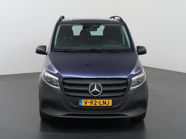 Mercedes-Benz VITO 116 CDI Aut. | L2 | Pro Automaat | Cruise control | Distronic Plus | Tweezitsbank | Airco | Dodehoek Assistent | Laadruimte bekleding | Achterdeuren 270 | Trekhaak AHW 2500 kg |