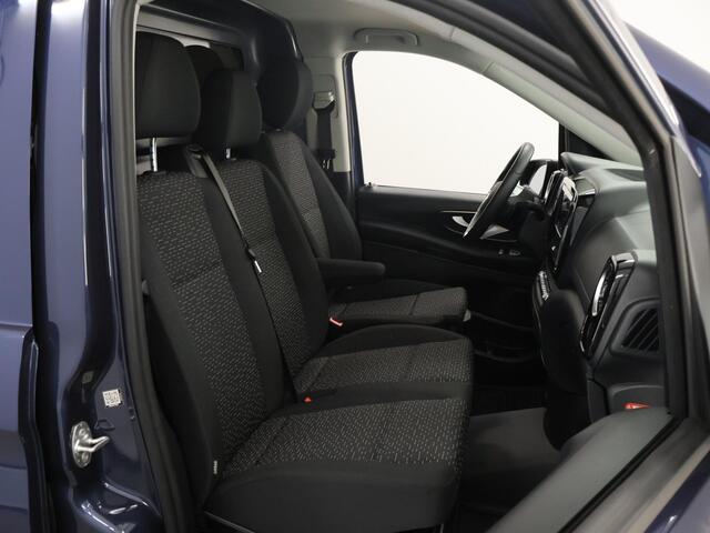 Mercedes-Benz VITO 116 CDI Aut. | L2 | Pro Automaat | Cruise control | Distronic Plus | Tweezitsbank | Airco | Dodehoek Assistent | Laadruimte bekleding | Achterdeuren 270 | Trekhaak AHW 2500 kg |