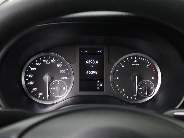Mercedes-Benz VITO 114CDI 9G-Tronic Automaat | Led | Trekhaak | Multimedia | Camera | 3-Persoons | Airco | Cruise