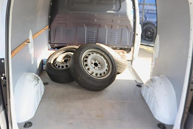 Mercedes-Benz VITO 111 CDI Functional, Achterklep, LED, Navigatie, Sidebars, Bluetooth, 3 Persoons,