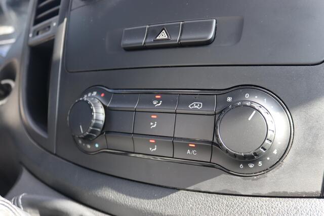 Mercedes-Benz VITO 111 CDI Functional, Achterklep, LED, Navigatie, Sidebars, Bluetooth, 3 Persoons,