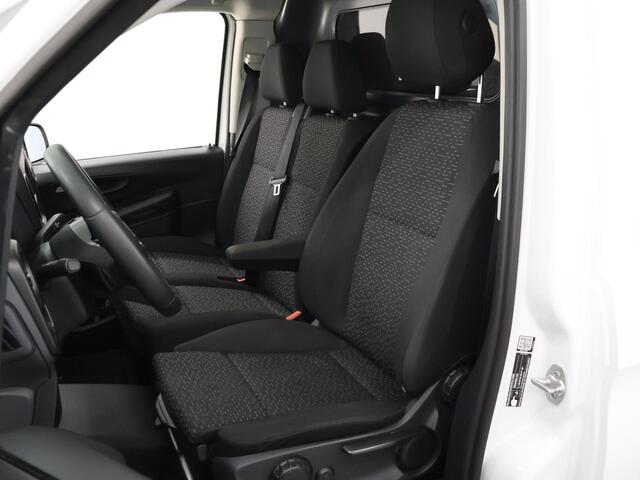 Mercedes-Benz VITO 116 CDI | L2 | AUT. | PRO | Navigatie | Camera | Cruise Control | Stoelverwarming | 3-zits | Achterdeuren met ruit | Certified
