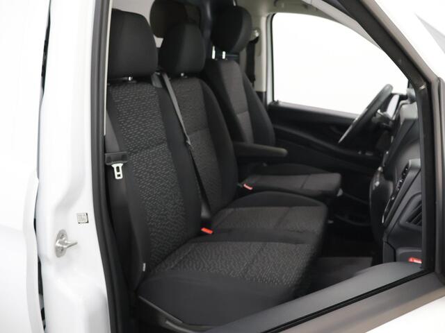 Mercedes-Benz VITO 116 CDI | L2 | AUT. | PRO | Navigatie | Camera | Cruise Control | Stoelverwarming | 3-zits | Achterdeuren met ruit | Certified