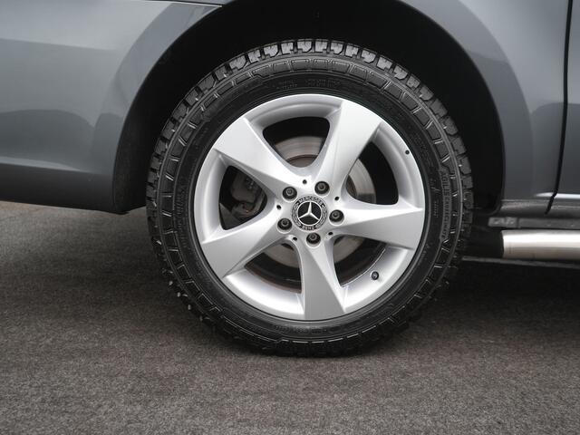 Mercedes-Benz VITO 119 CDI Lang DC Comfort - All Seasonbanden - Trekhaak - Achteruitrijcamera - Sidebars