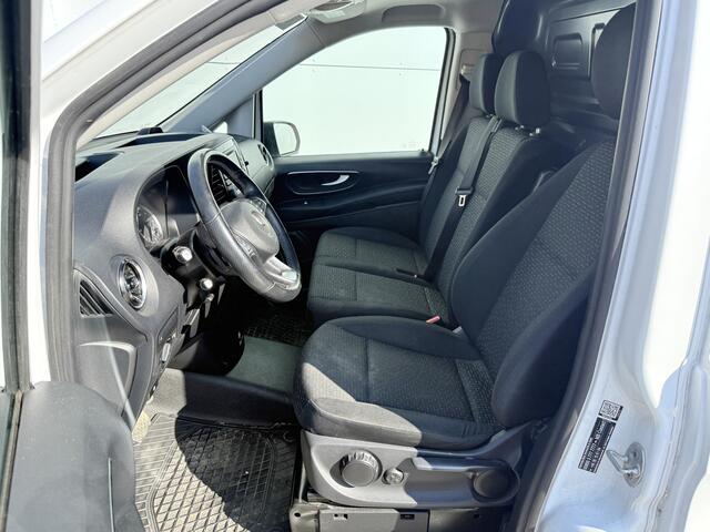 Mercedes-Benz VITO 114 2.1 CDI Automaat Climate Control Cruise Control Parkeersensoren voor achter Apple Carplay Android Auto Trekhaak