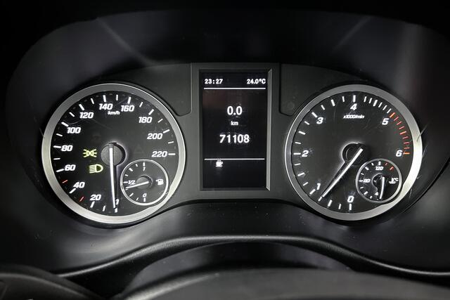 Mercedes-Benz VITO 116 CDI Extra Lang DC | Trekhaak | Cruise control | Parkeersensoren | Bluetooth | Airco