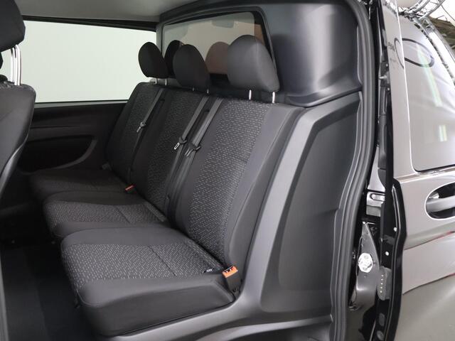 Mercedes-Benz VITO 119 L3 XL Pro | EDITION | DUBBELE CABINE | MULTI-BEAM LED | ACHTERUITRIJCAMERA | 2500 KG AHW TREKHAAK | ACHTERDEUREN | 2X ZIJSCHUIFDEUR | CRUISE CONTROL | STOEL - STOEL | METALLIC