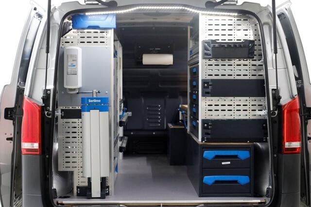 Mercedes-Benz VITO 114 CDI 136pk Compact 9G Automaat 2x Schuifdeur/LED/Camera/Inrichting 07-2022