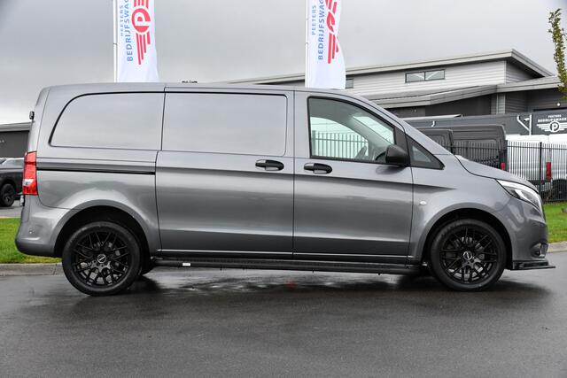 Mercedes-Benz VITO 119 CDI AMG Edition Adaptieve Cruise, Camera, LED, Carplay, 2 x Schuifdeur, Leder, Stoelverwarming, Uniek!