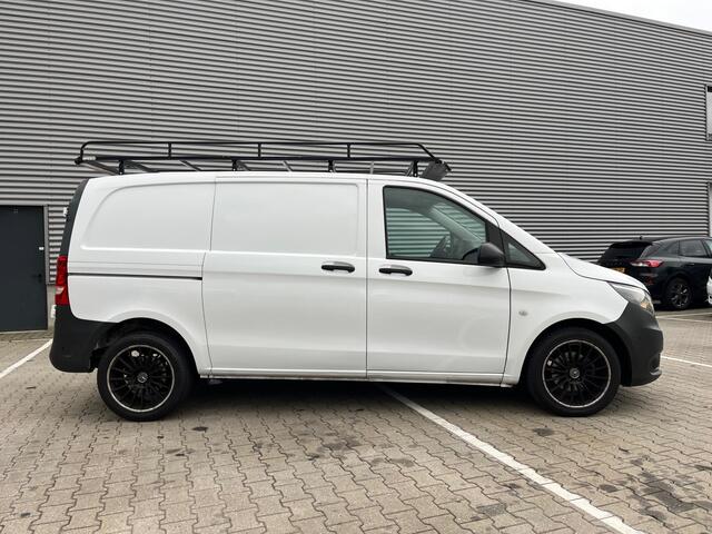 Mercedes-Benz VITO 111 CDI Lang / Business Professional Plus / / Imperial / Towbar / APK-TUV 11-25