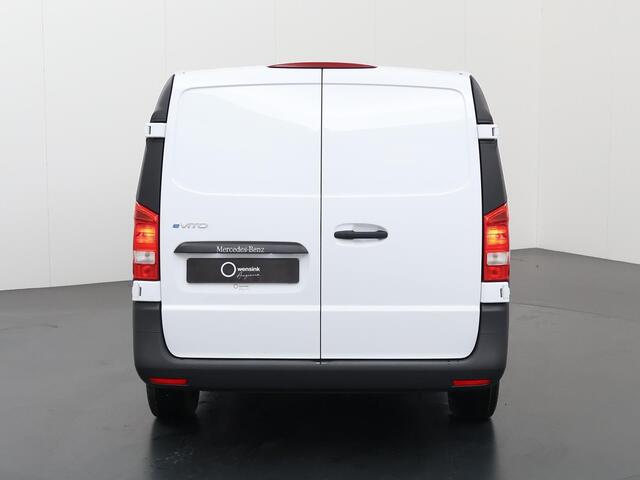 Mercedes-Benz VITO eVito 66 kWh | L2 | AUT. | AIRCO | STOELVERWARMING | BIJRIJDERSBANK | ACHTERDEUREN | 284 WLTP | LEREN STUURWIEL | MULTIFUCTIONEEL STUURWIEL | DAB+ | CHROOM INTERIEUR PAKKET | REGENSENSOR