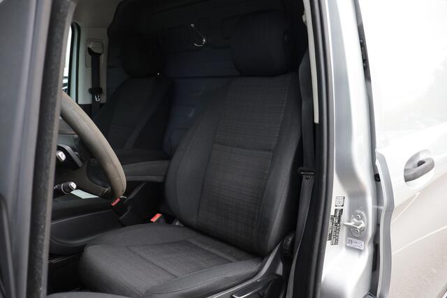 Mercedes-Benz VITO 114 CDI Extra Lang | Dubbele schuifdeuren | Camara l 2,5 t Trekhaak l THERMOTRONIC Airco l Comforstoelen l LM velgen l