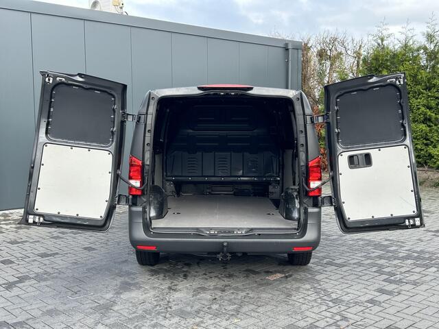 Mercedes-Benz VITO 110 CDI 110 PK / L2H1 / 1e EIGENAAR / TREKHAAK / AIRCO / BLUETOOTH