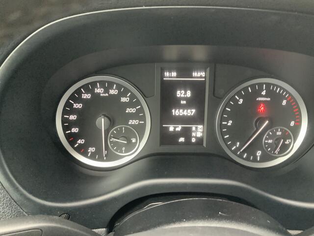 Mercedes-Benz VITO 114 CDI Extra Lang Automaat Airco Cruise Navi Camera Trekhaak 2000 kg 3 Zits Euro 6 Achter Schade