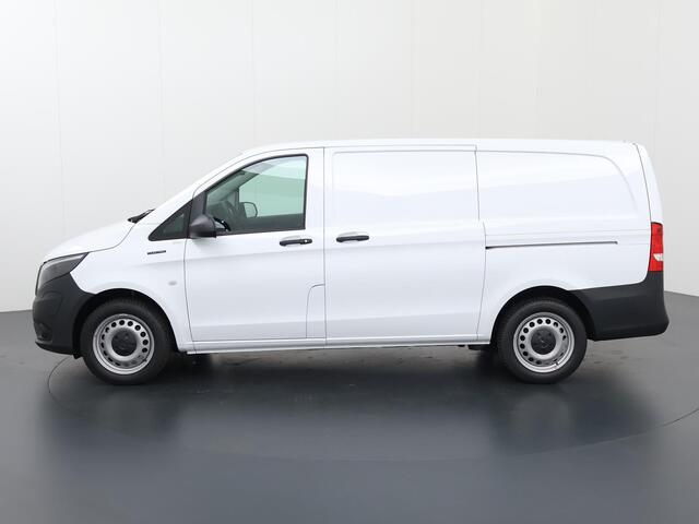 Mercedes-Benz VITO eVito Bestelwagen 66 kWh L2 | Stoelverwarming | Achterdeuren | Navigatie | Airco | Cruise Control | Schuifdeur links en Rechts |