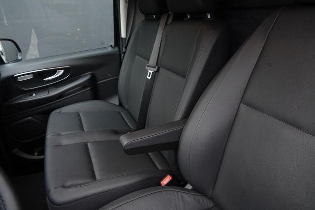 Mercedes-Benz VITO 116Cdi 163Pk 9G-Tronic Aut. | Pro | Extra Lang | Achteruitrijcamera | 2xSchuifdeur | Leder | Trekhaak | Treeplanken | 20''