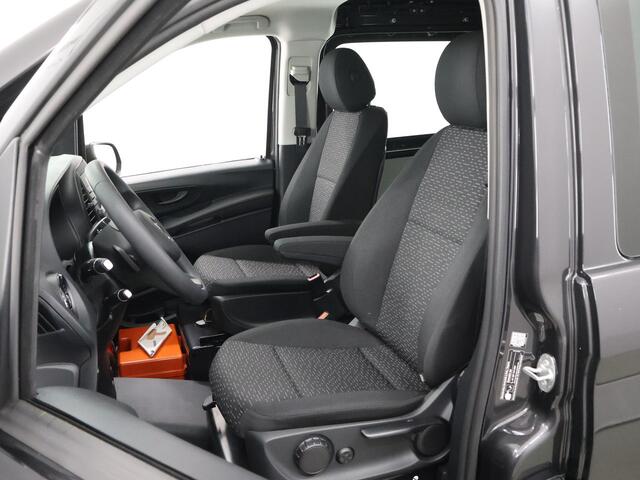 Mercedes-Benz VITO 116 CDI Extra Lang | Dubbel Cabine ¤57.995,- | Sidebars | LED | Trekhaak |