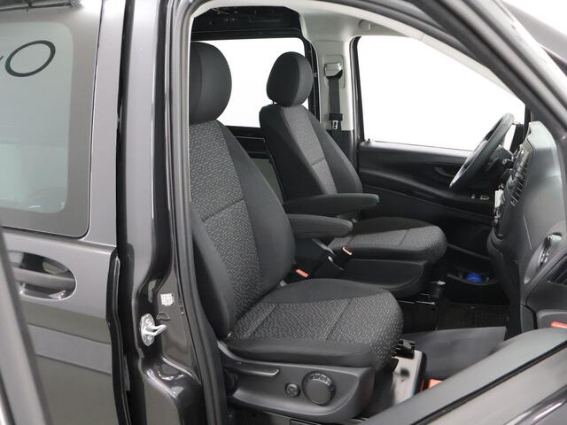 Mercedes-Benz VITO 116 CDI Extra Lang | Dubbel Cabine ¤57.995,- | Sidebars | LED | Trekhaak |