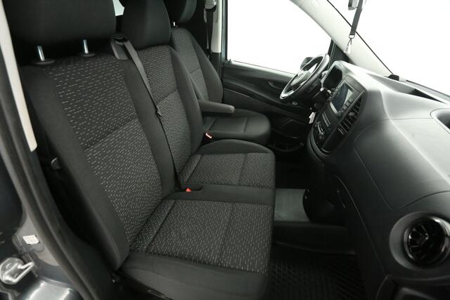 Mercedes-Benz VITO 114 CDI Lang | Automaat | Airco | Cruise | 3-Zits | Camera | Carplay | Navi | Stoelverw. | Parkeersens.