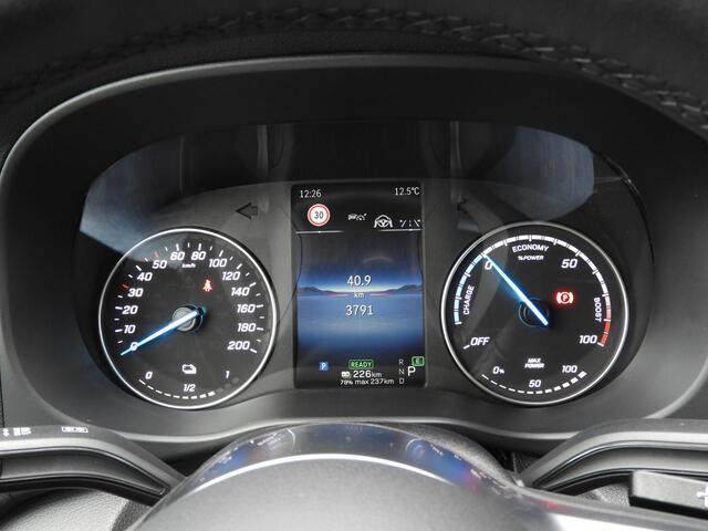 Mercedes-Benz VITO eVito 112 L2 60 kWh AUT | LED | NIEUW MODEL | 308 KM WLTP