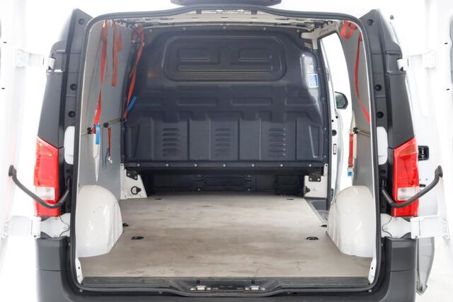 Mercedes-Benz VITO 110 CDI 102pk RWD Lang Airco/Navi/Camera 09-2022