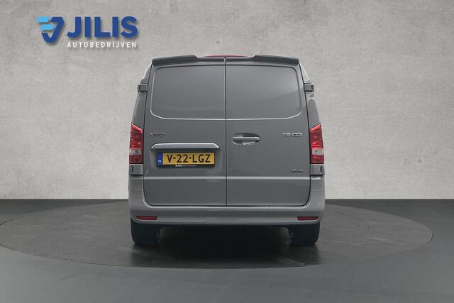 Mercedes-Benz VITO 119 CDI L2 4x4 Automaat | AMG Black Edition | Lederen bekleding | Adaptief cruise control | Camera | Parkeersensoren